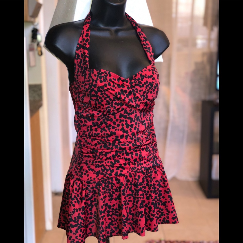 Slimming Retro Bathing Suit